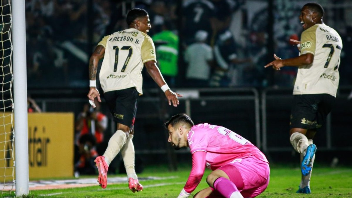 Vasco embala segunda vitória consecutiva e entra na briga por Libertadores Vasco embala segunda vitória consecutiva e entra na briga por Libertadores
