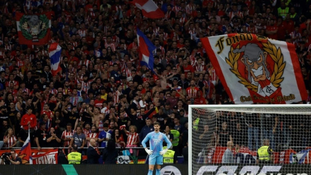 Atlético de Madrid é punido com fechamento parcial de seu estádio após confusão em clássico Atlético de Madrid é punido com fechamento parcial de seu estádio após confusão em clássico