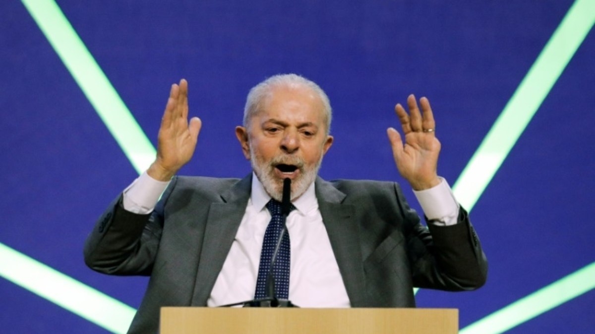 Lula sanciona ‘Acredita’ com microcrédito para CadÚnico e renegociação de dívidas a MEIs Lula sanciona ‘Acredita’ com microcrédito para CadÚnico e renegociação de dívidas a MEIs
