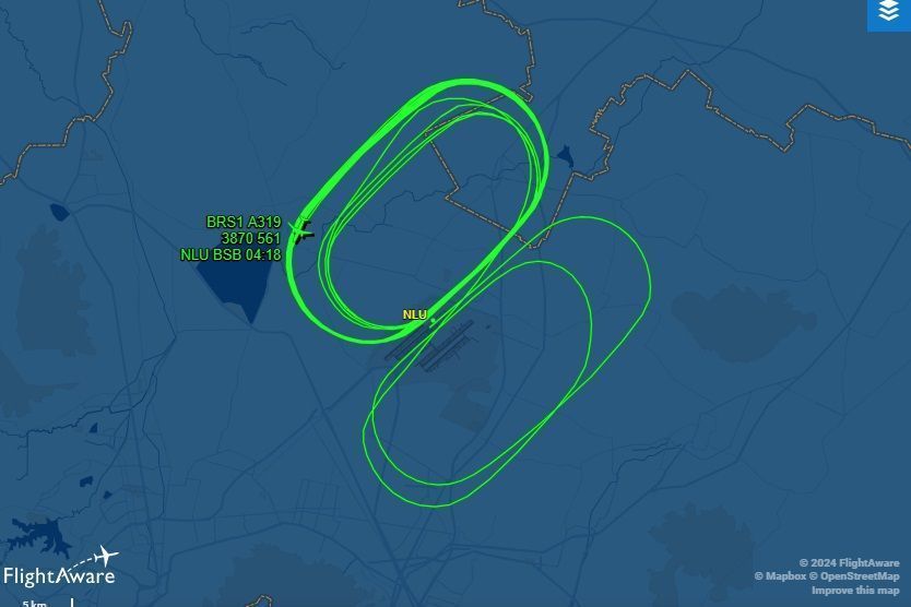 Sobrevoo de avião de Lula para queimar combustível antes de pouso é considerado comum Sobrevoo de avião de Lula para queimar combustível antes de pouso é considerado comum