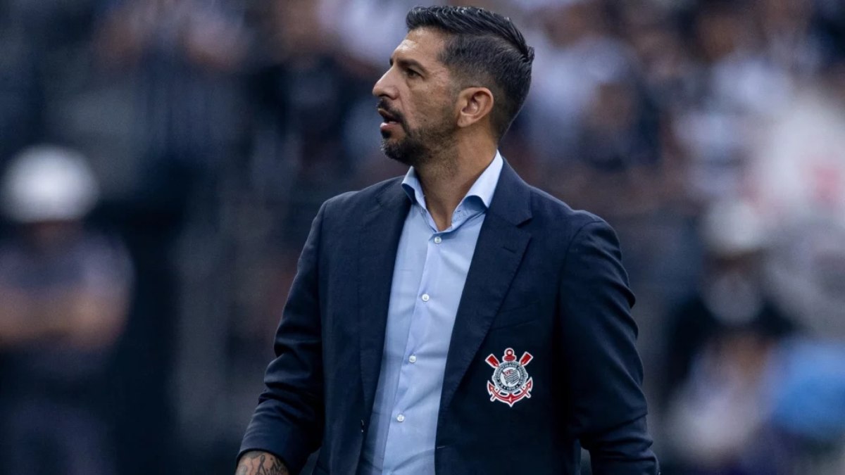 Vitória do Corinthians alivia Emiliano Díaz: “Se perdêssemos estaríamos mortos” Vitória do Corinthians alivia Emiliano Díaz: “Se perdêssemos estaríamos mortos”