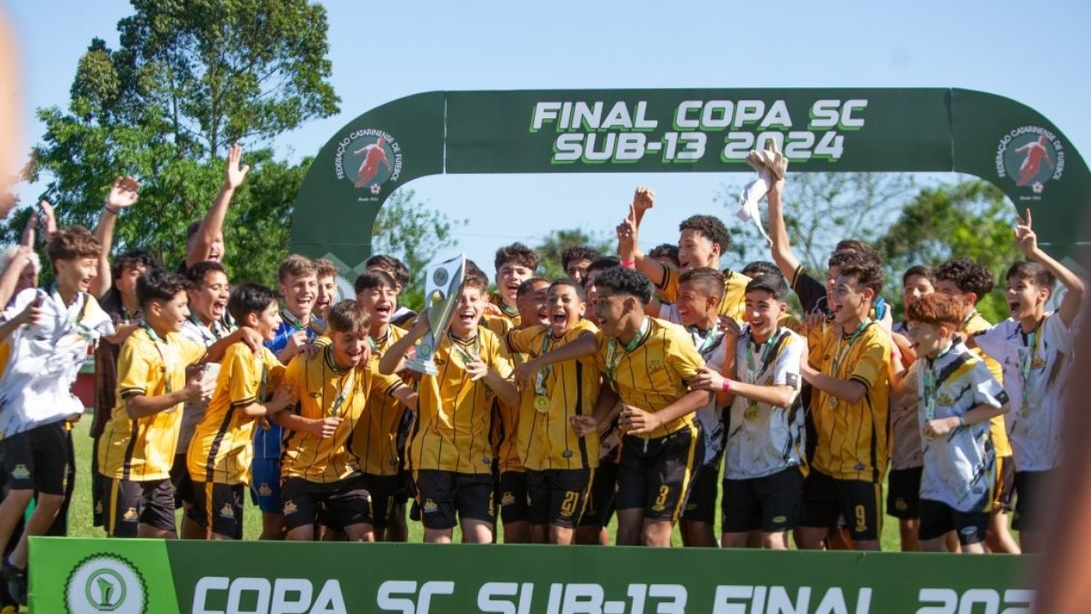 Criciúma é campeão da Copa Santa Catarina Sub-13 Criciúma é campeão da Copa Santa Catarina Sub-13