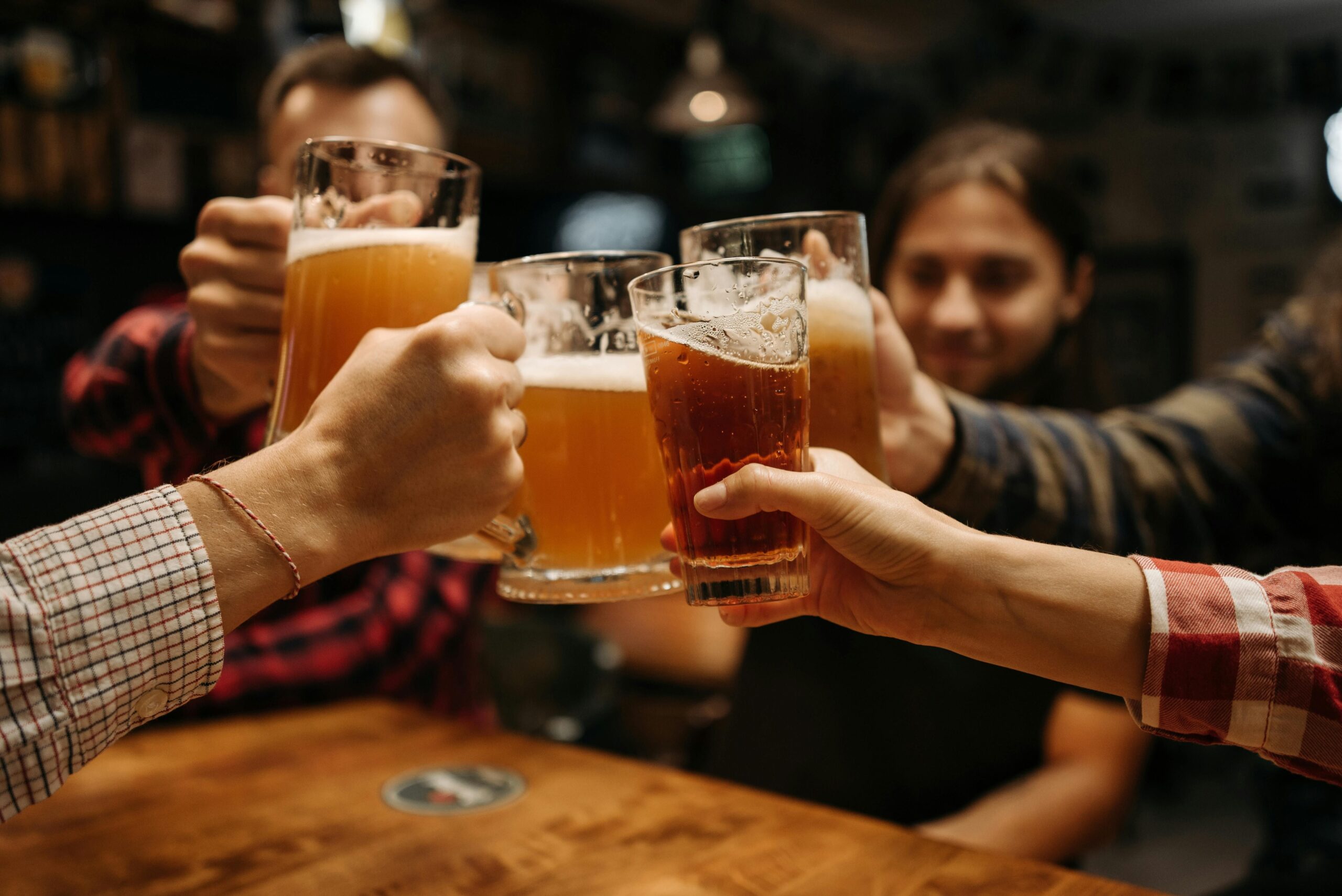 Crianças podem beber cerveja sem álcool? Crianças podem beber cerveja sem álcool?