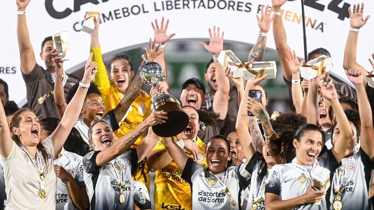 Corinthians protesta contra estrutura da Libertadores Feminina Corinthians protesta contra estrutura da Libertadores Feminina
