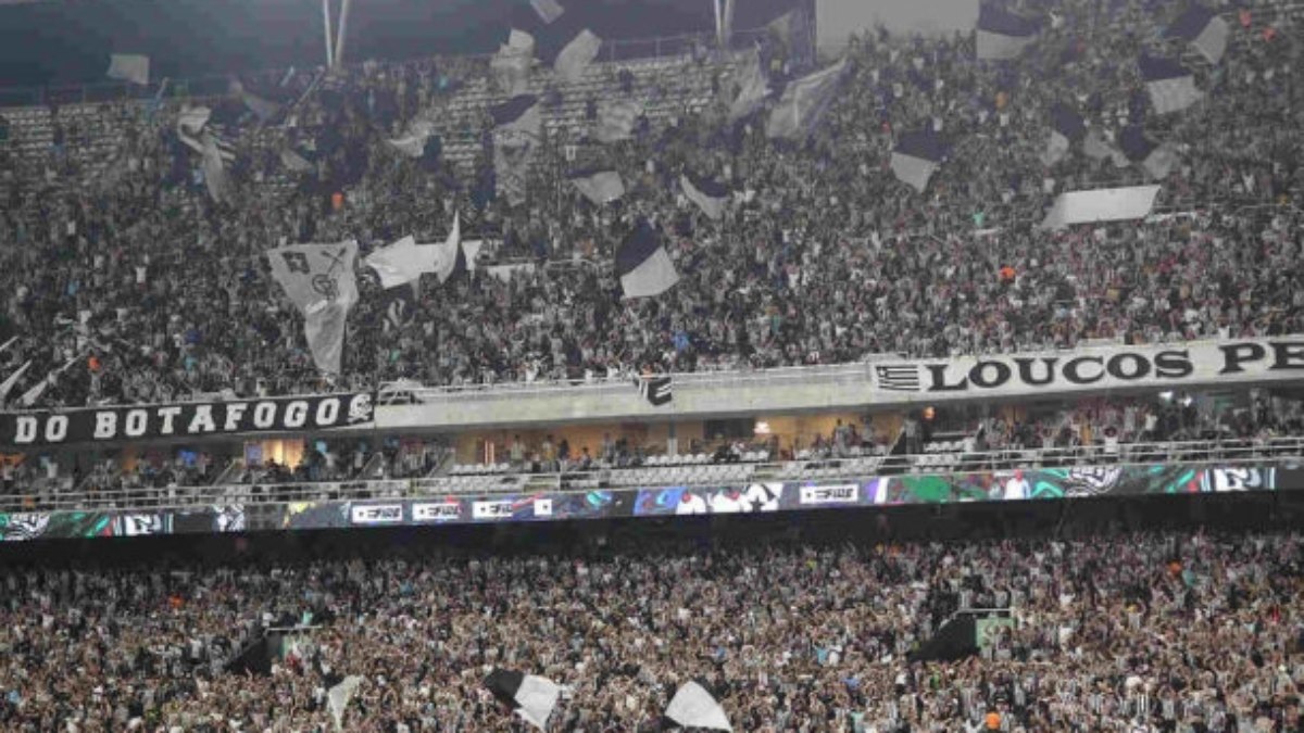 Botafogo busca terreno para construir novo estádio Botafogo busca terreno para construir novo estádio