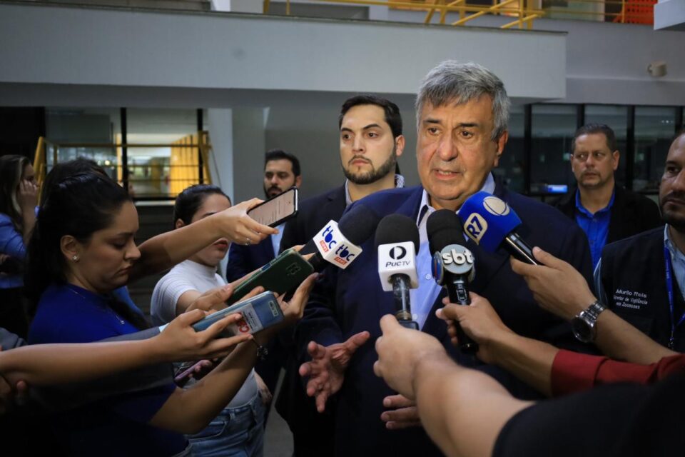 Secretário aponta falta de recursos para manter saúde de Goiânia Secretário aponta falta de recursos para manter saúde de Goiânia