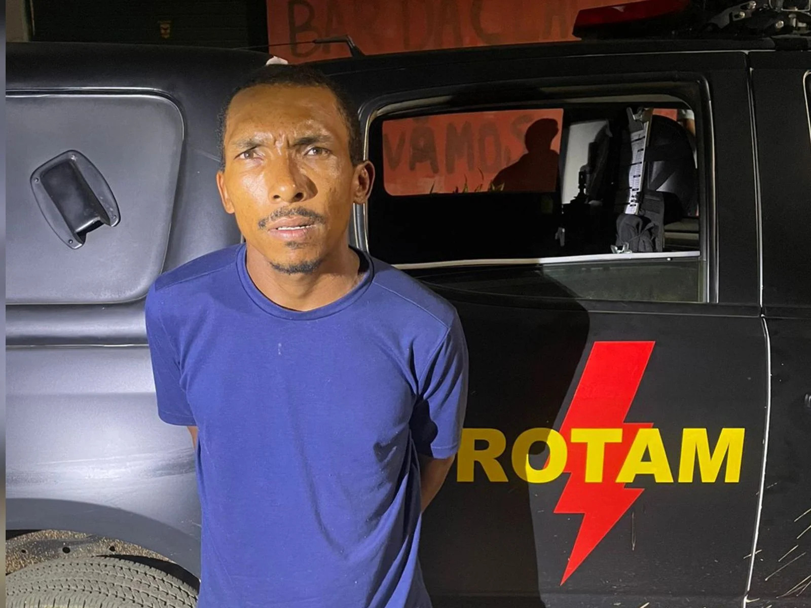 Polícia captura suspeito de mais de 10 crimes em Goiás Polícia captura suspeito de mais de 10 crimes em Goiás