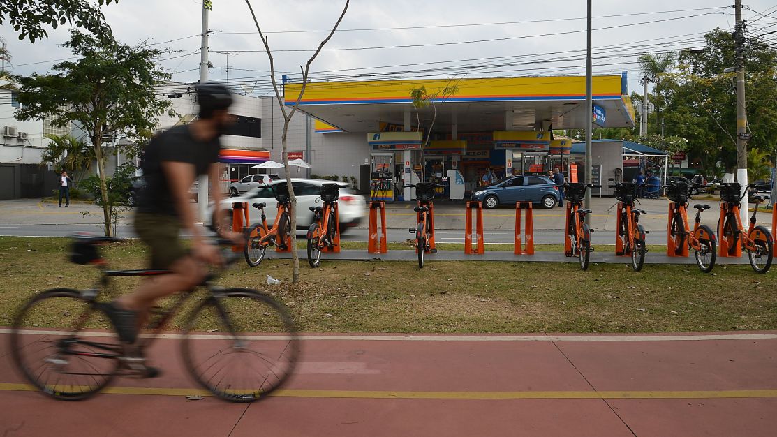 Em 10 anos, número de ciclistas mortos no trânsito sobe quase 50% em SP Em 10 anos, número de ciclistas mortos no trânsito sobe quase 50% em SP