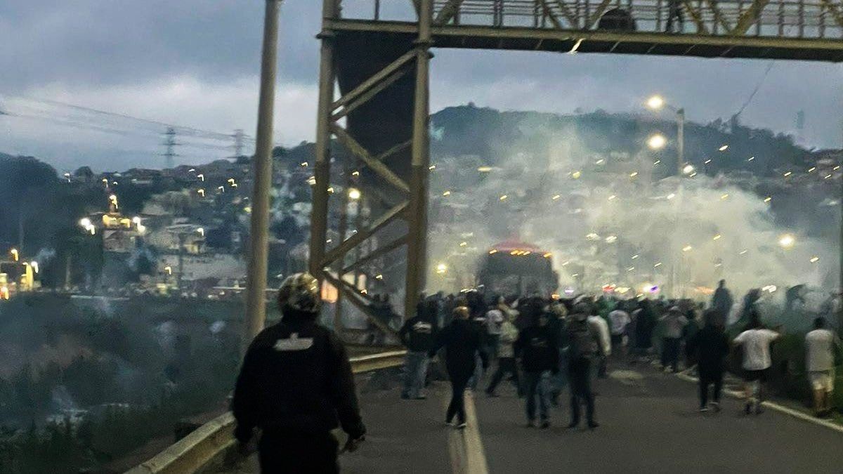 Integrantes da Mancha Verde, identificados pela polícia, acumulam histórico de crimes Integrantes da Mancha Verde, identificados pela polícia, acumulam histórico de crimes