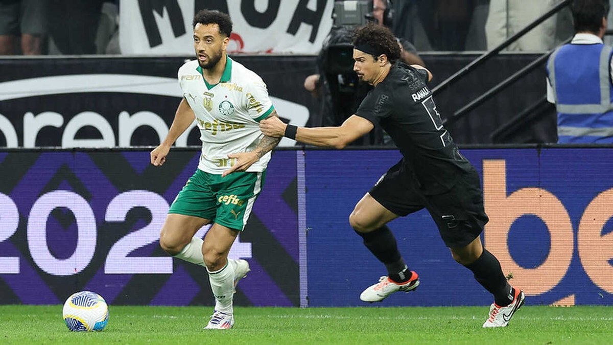 Corinthians x Palmeiras atinge recorde de audiência Corinthians x Palmeiras atinge recorde de audiência