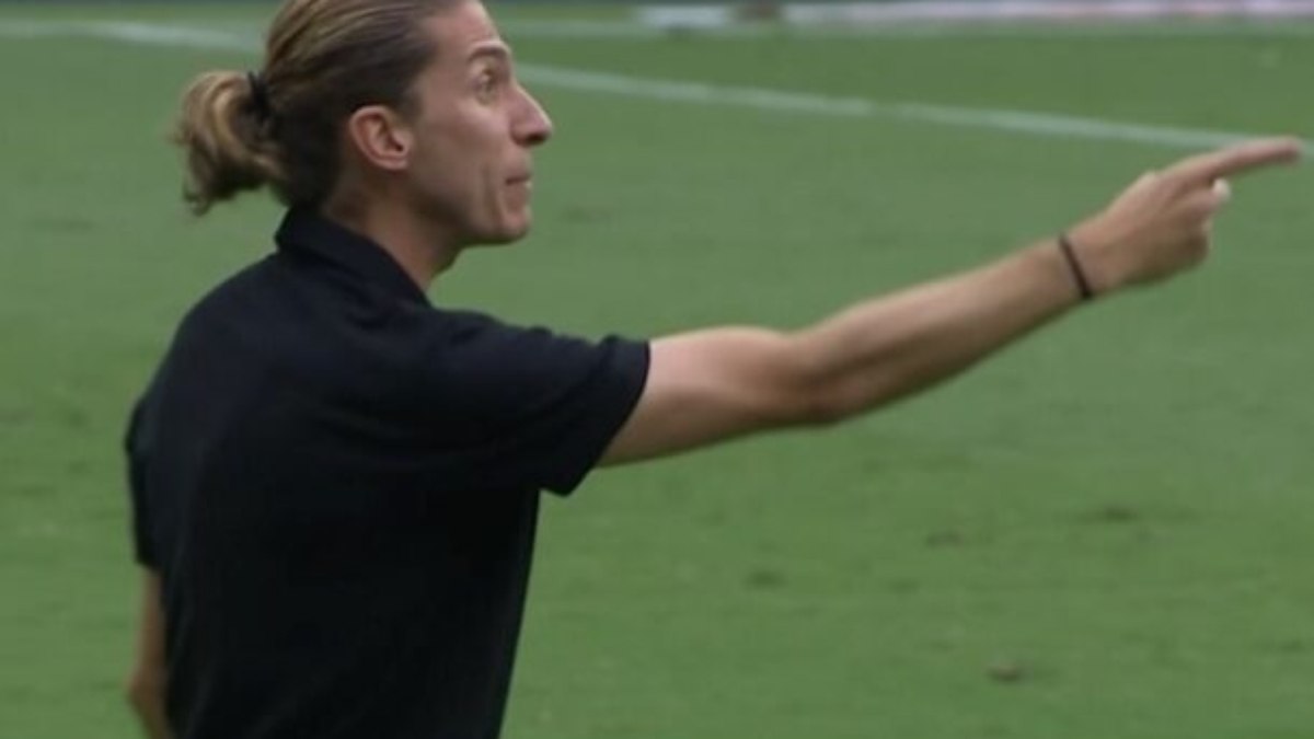 Filipismo supera Dinizismo em Cruzeiro x Flamengo Filipismo supera Dinizismo em Cruzeiro x Flamengo