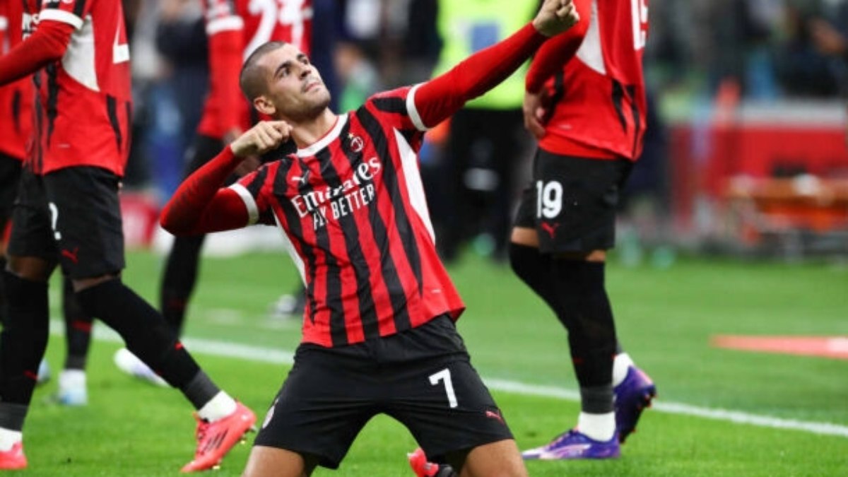 Morata, do Milan, sofre forte choque de cabeça e é hospitalizado às pressas Morata, do Milan, sofre forte choque de cabeça e é hospitalizado às pressas
