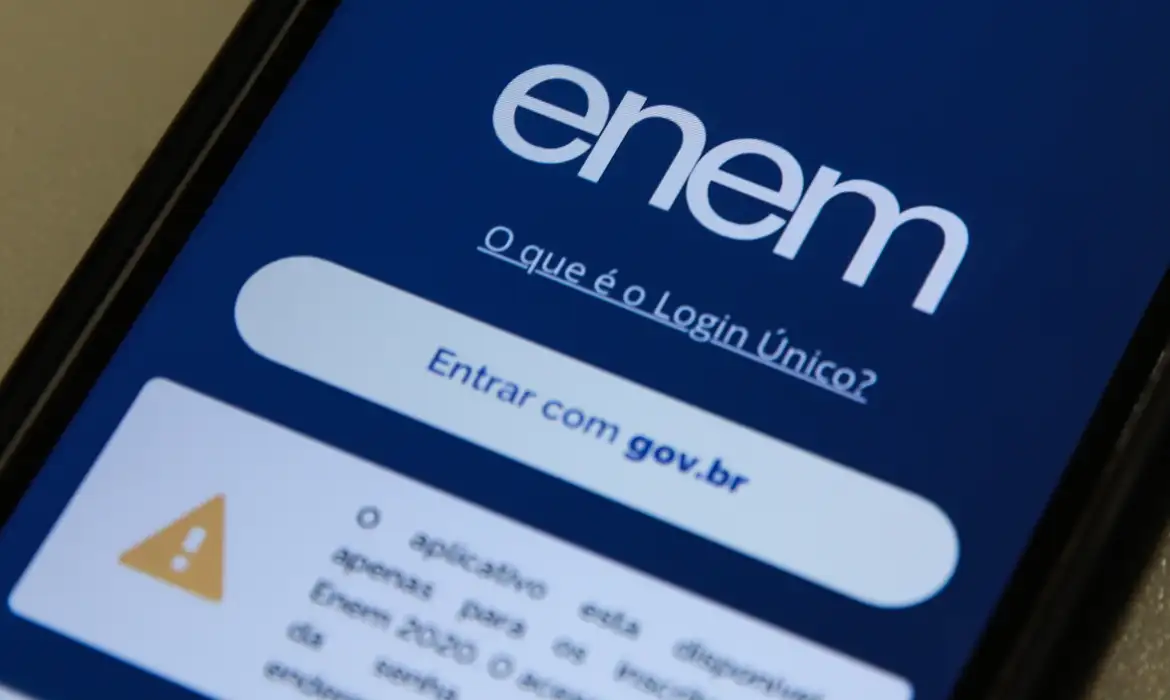 Gabarito Enem 2024: confira as respostas extraoficiais do 2º dia de prova Gabarito Enem 2024: confira as respostas extraoficiais do 2º dia de prova
