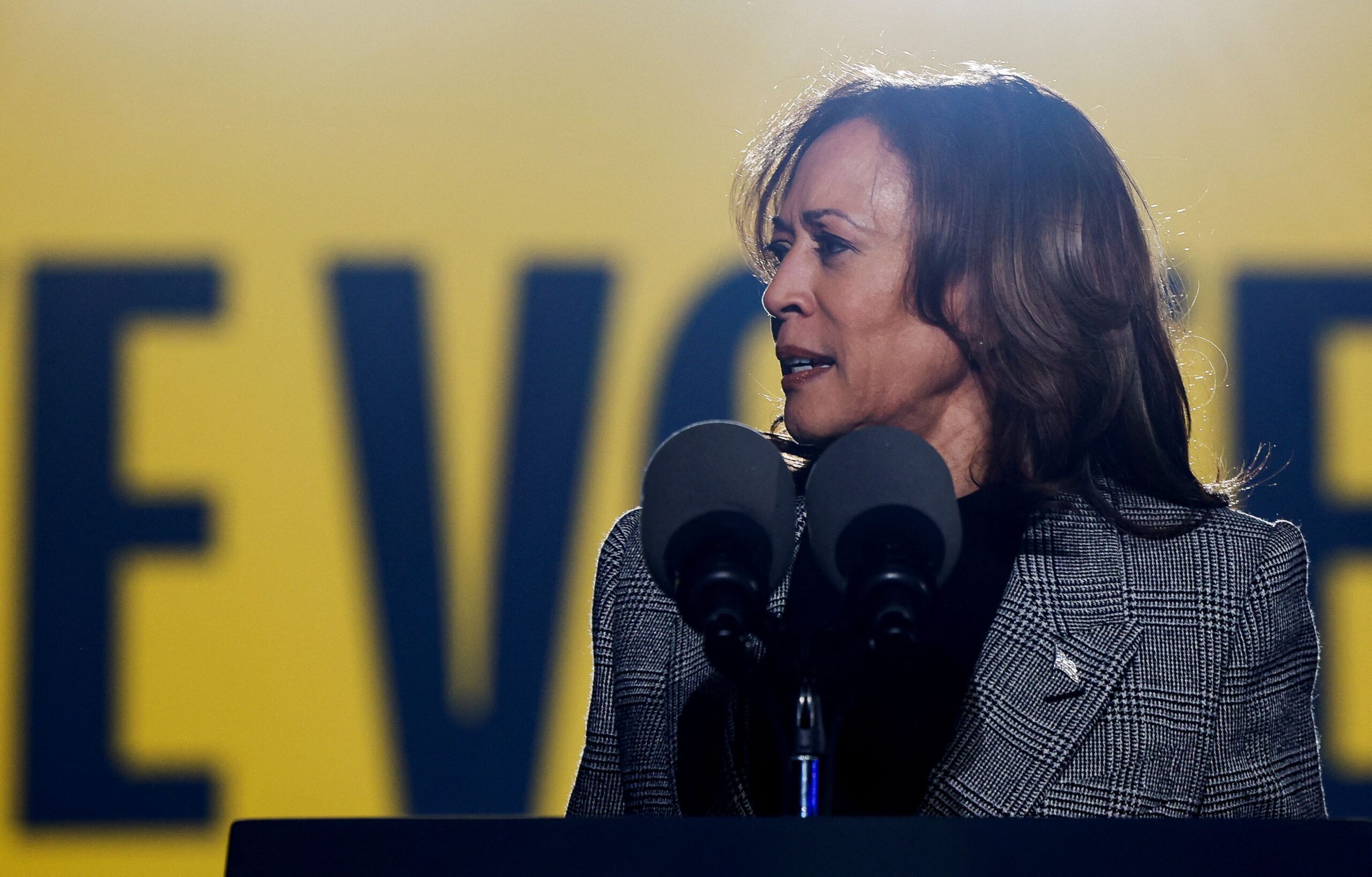 Kamala evita falar sobre quem pode estar em seu potencial governo Kamala evita falar sobre quem pode estar em seu potencial governo
