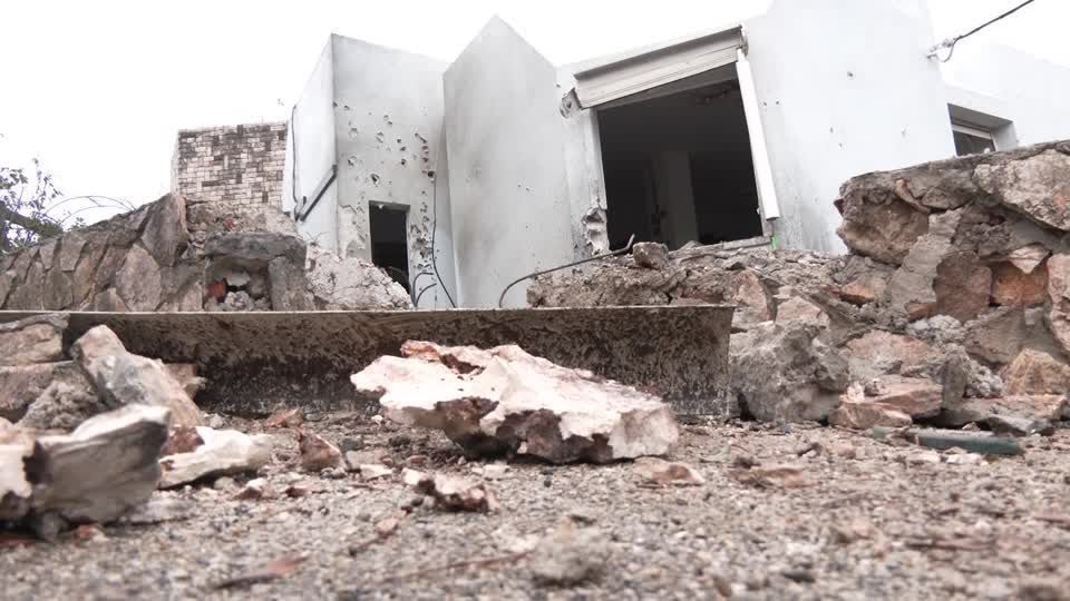 Ataque com foguetes atinge centro de Israel e deixa quatro pessoas feridas Ataque com foguetes atinge centro de Israel e deixa quatro pessoas feridas