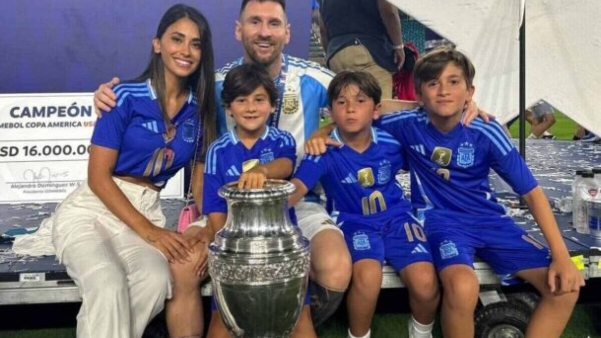 Filho de Messi vai disputar torneio na cidade natal do pai Filho de Messi vai disputar torneio na cidade natal do pai