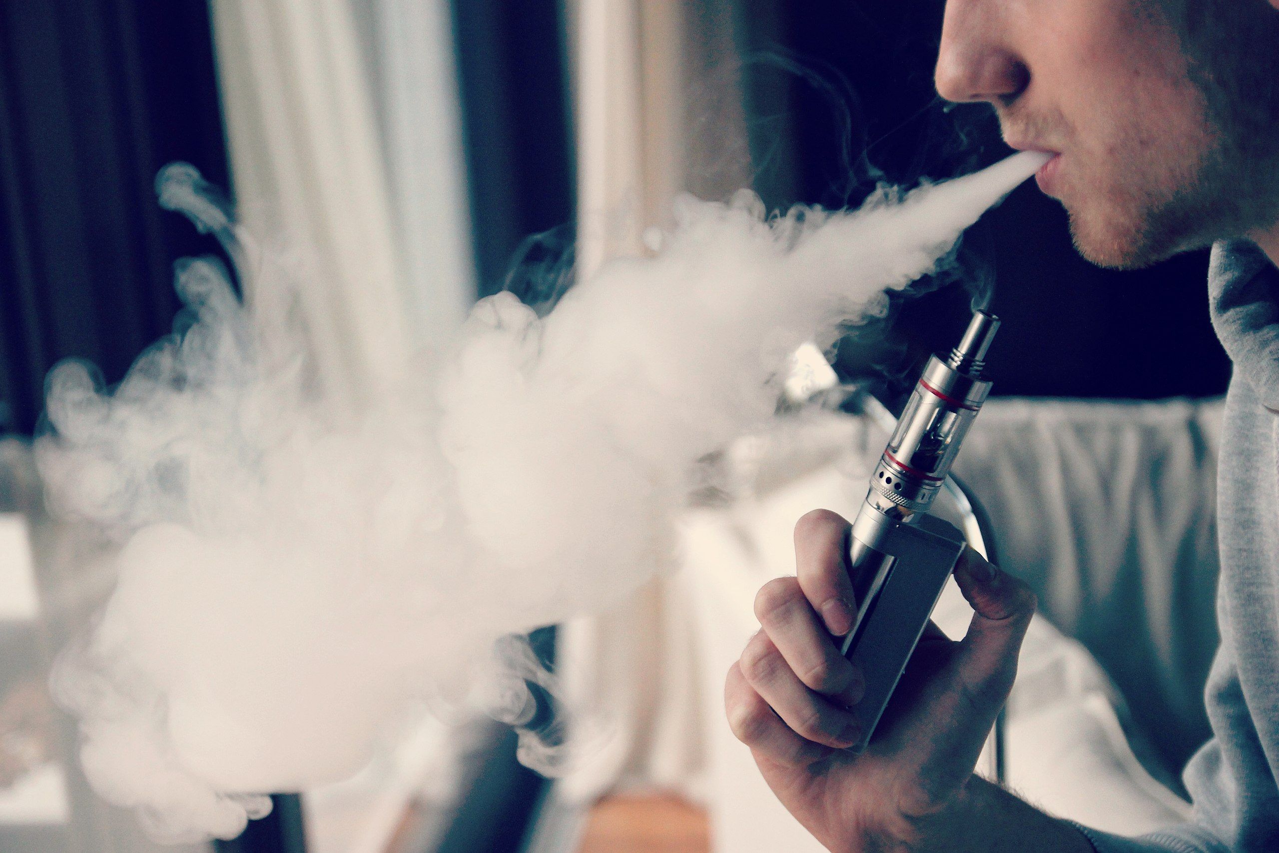 Comissão da Câmara debate venda ilegal de cigarros eletrônicos nesta quarta (13) Comissão da Câmara debate venda ilegal de cigarros eletrônicos nesta quarta (13)