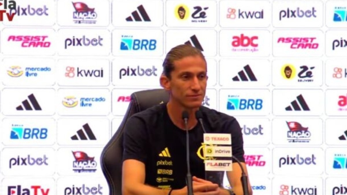 Filipe Luís cita Meninos do Ninho e exalta elenco do Flamengo: ‘Melhor da América’ Filipe Luís cita Meninos do Ninho e exalta elenco do Flamengo: ‘Melhor da América’