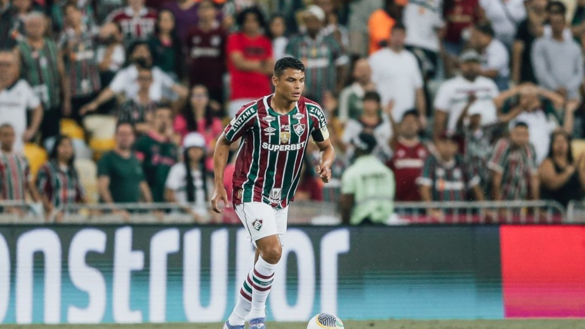 Thiago Silva faz pior partida depois da volta e é destaque negativo do Fluminense; veja as notas Thiago Silva faz pior partida depois da volta e é destaque negativo do Fluminense; veja as notas