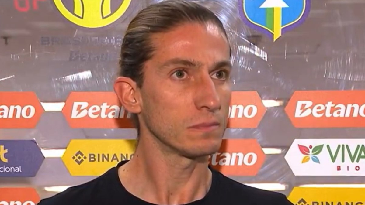 Filipe Luís dá 1ª entrevista após rumores de entrevero com Gabigol; assista Filipe Luís dá 1ª entrevista após rumores de entrevero com Gabigol; assista
