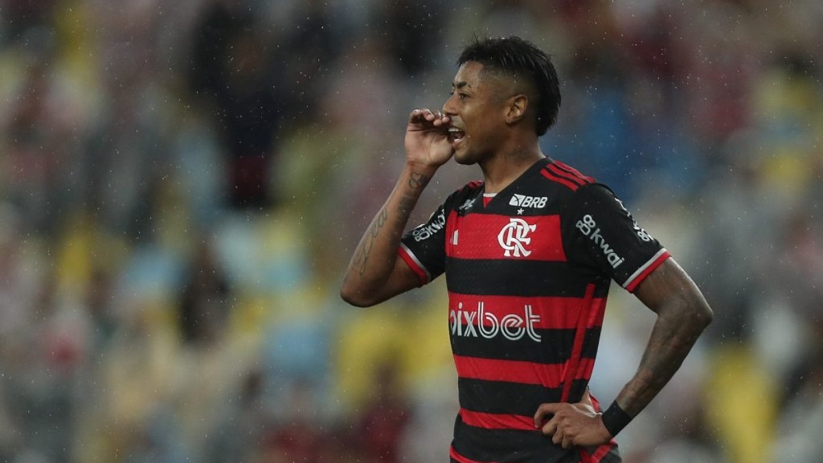 Bruno Henrique é alvo de operação que apura manipulação no futebol Bruno Henrique é alvo de operação que apura manipulação no futebol