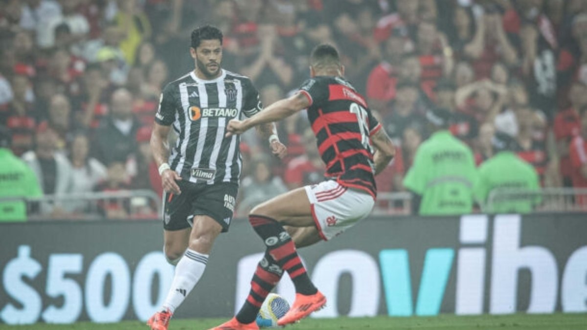 Flamengo e Atlético empatam em noite inspirada de Everson pelo Brasileirão Flamengo e Atlético empatam em noite inspirada de Everson pelo Brasileirão