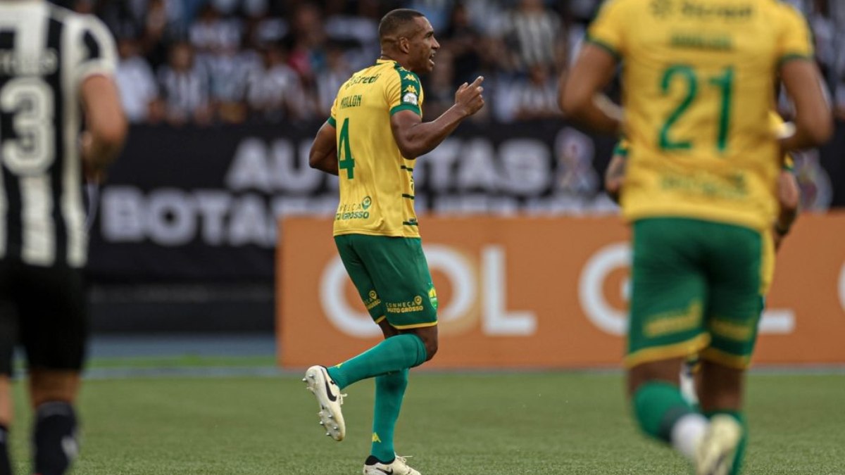 Com bela atuação defensiva o Cuiabá consegue o empate fora de casa; Veja Notas Com bela atuação defensiva o Cuiabá consegue o empate fora de casa; Veja Notas