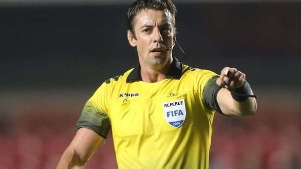 CBF define arbitragem de duelo decisivo entre Fluminense e Fortaleza CBF define arbitragem de duelo decisivo entre Fluminense e Fortaleza