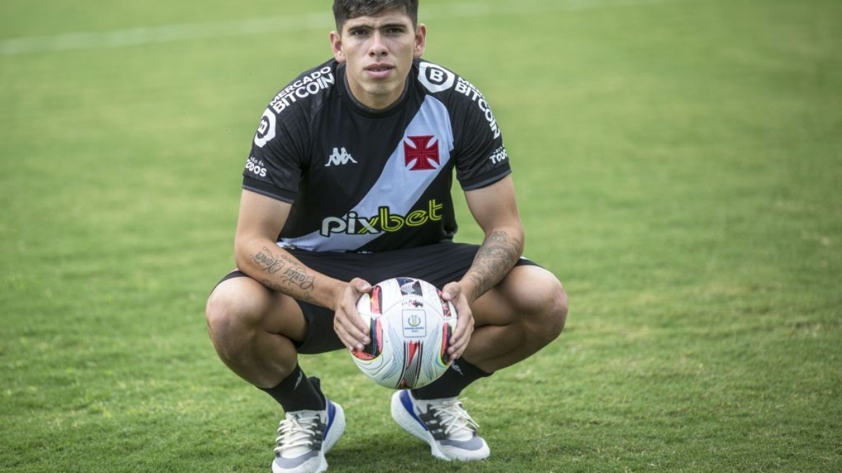 Venda de Palacios deve render mais de R$ 10 milhões ao Vasco Venda de Palacios deve render mais de R$ 10 milhões ao Vasco