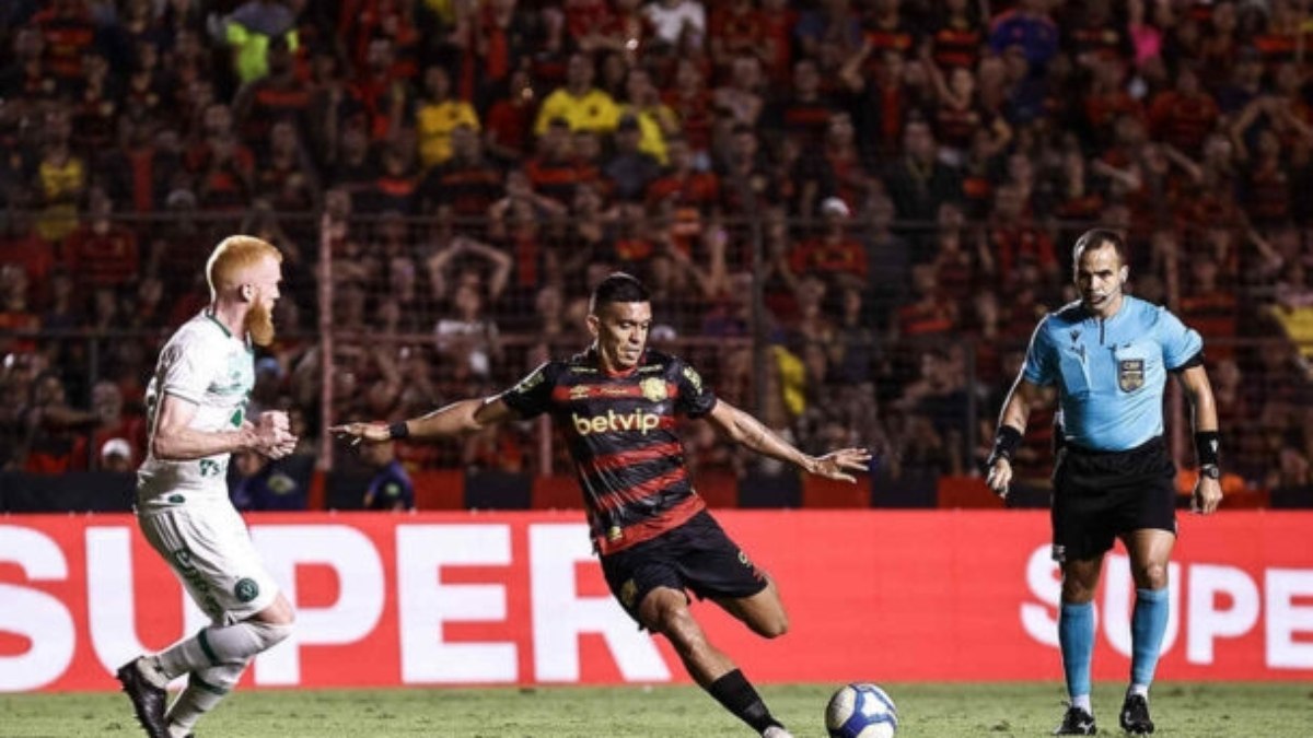 Sport cede empate à Chapecoense e vê G4 ameaçado Sport cede empate à Chapecoense e vê G4 ameaçado