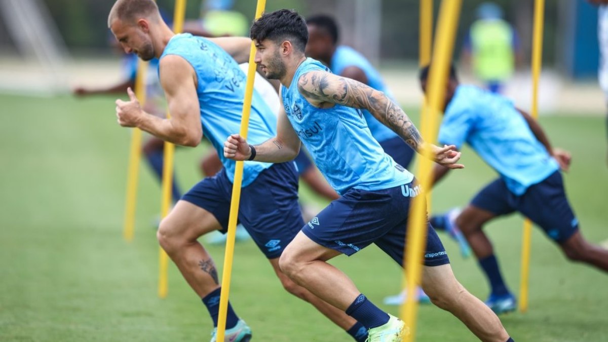 Grêmio se prepara para enfrentar o Palmeiras Grêmio se prepara para enfrentar o Palmeiras