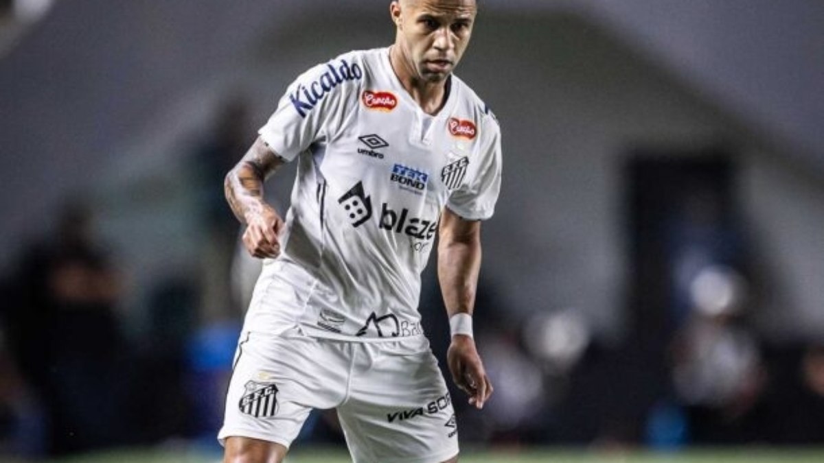 Serginho tem lesão confirmada e será desfalque no Santos contra o Coritiba Serginho tem lesão confirmada e será desfalque no Santos contra o Coritiba