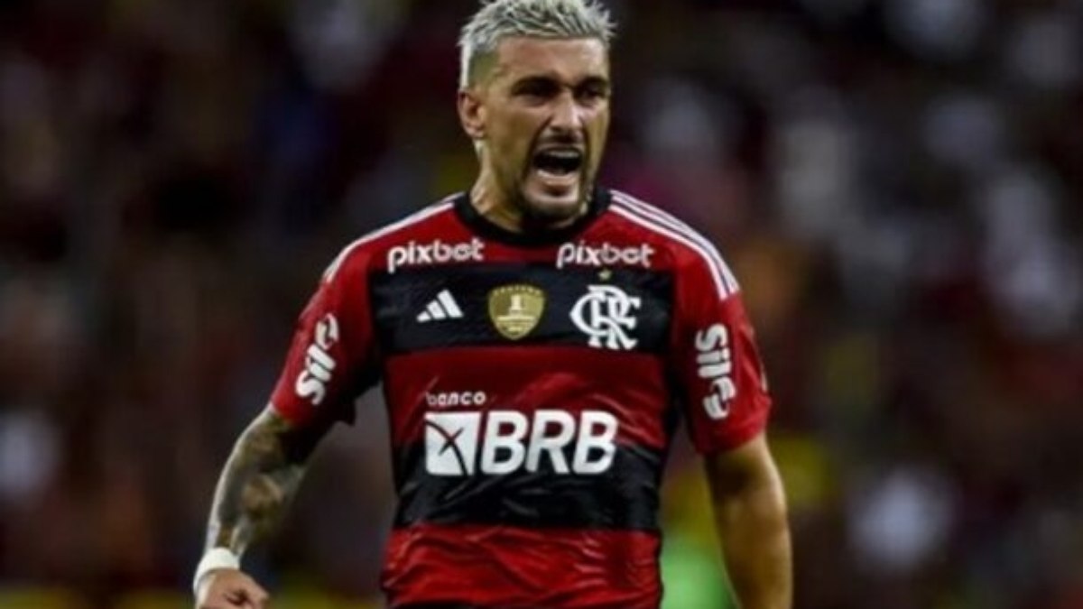 Arrascaeta comemora título e deseja ‘tudo de bom’ a Gabigol Arrascaeta comemora título e deseja ‘tudo de bom’ a Gabigol
