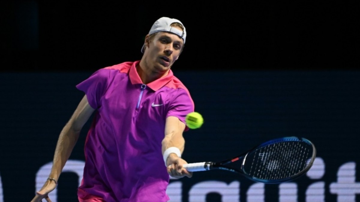 Canadense Denis Shapovalov é campeão do ATP 250 de Belgrado Canadense Denis Shapovalov é campeão do ATP 250 de Belgrado