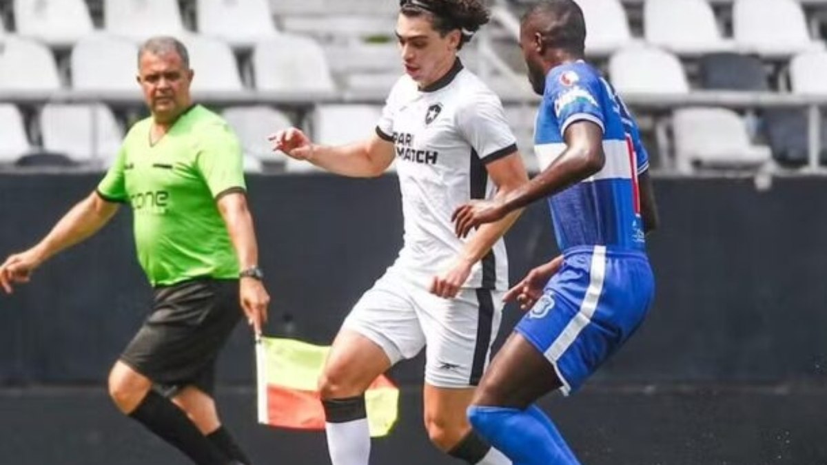 Matheus Nascimento vive virada de chave no Botafogo Matheus Nascimento vive virada de chave no Botafogo