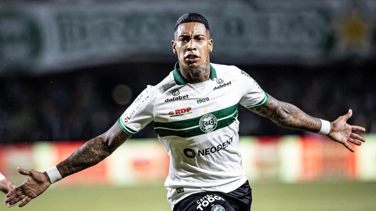 Barca confirmada! Coritiba anuncia saída de Alef Manga e mais quatro jogadores Barca confirmada! Coritiba anuncia saída de Alef Manga e mais quatro jogadores