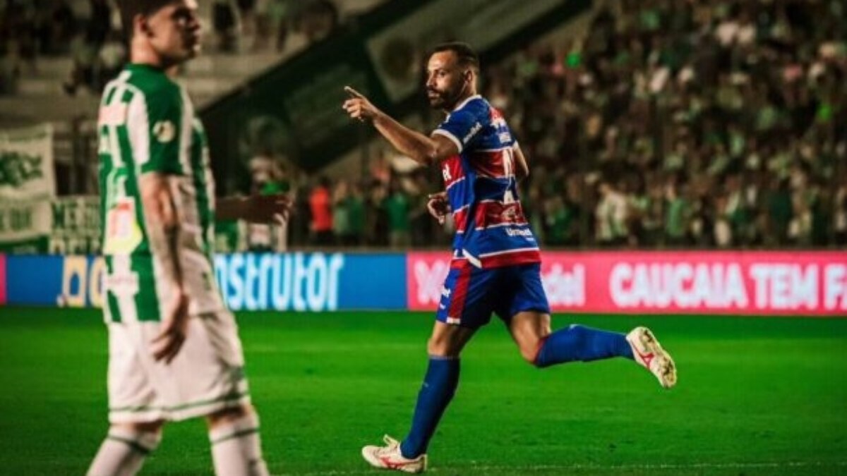 Fortaleza atropela Juventude fora de casa e mantém sonho do título do Brasileirão Fortaleza atropela Juventude fora de casa e mantém sonho do título do Brasileirão