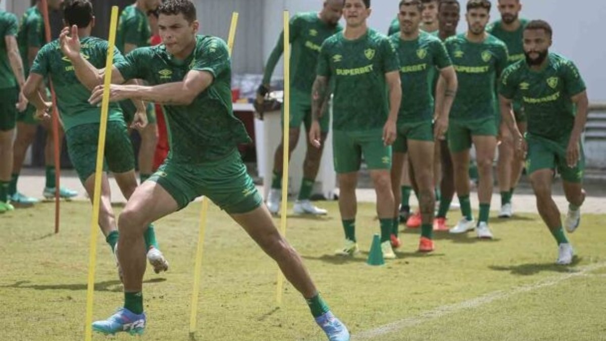 Data-Fifa será determinante na preparação do Fluminense para ‘cinco finais’ Data-Fifa será determinante na preparação do Fluminense para ‘cinco finais’