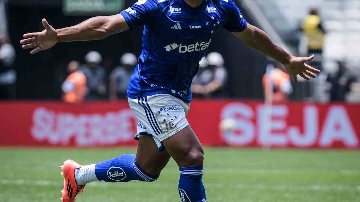 Kaiki anota primeiro gol como profissional do Cruzeiro: ‘Sonho de criança’ Kaiki anota primeiro gol como profissional do Cruzeiro: ‘Sonho de criança’