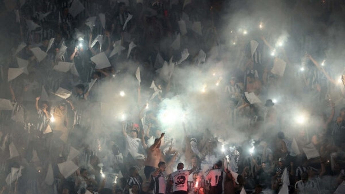 Botafogo busca junto à Conmebol priorizar sócios na final da Libertadores Botafogo busca junto à Conmebol priorizar sócios na final da Libertadores