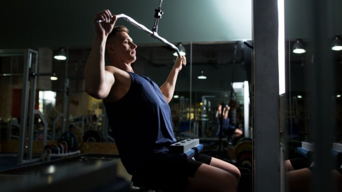 5 exercícios para fortalecer as costas 5 exercícios para fortalecer as costas