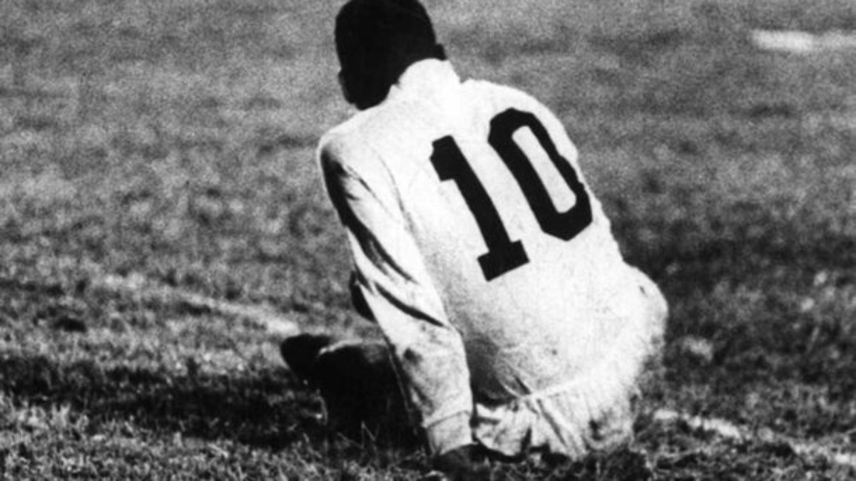 Pelé ganha exposição em São Paulo em comemoração ao gol 1000 Pelé ganha exposição em São Paulo em comemoração ao gol 1000