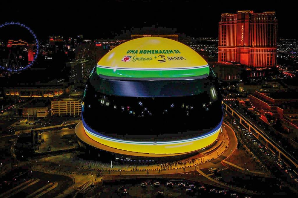 Senna: em 30 anos, a marca do tricampeão de F1 movimentou mais de US$ 1,2 bilhão Senna: em 30 anos, a marca do tricampeão de F1 movimentou mais de US$ 1,2 bilhão