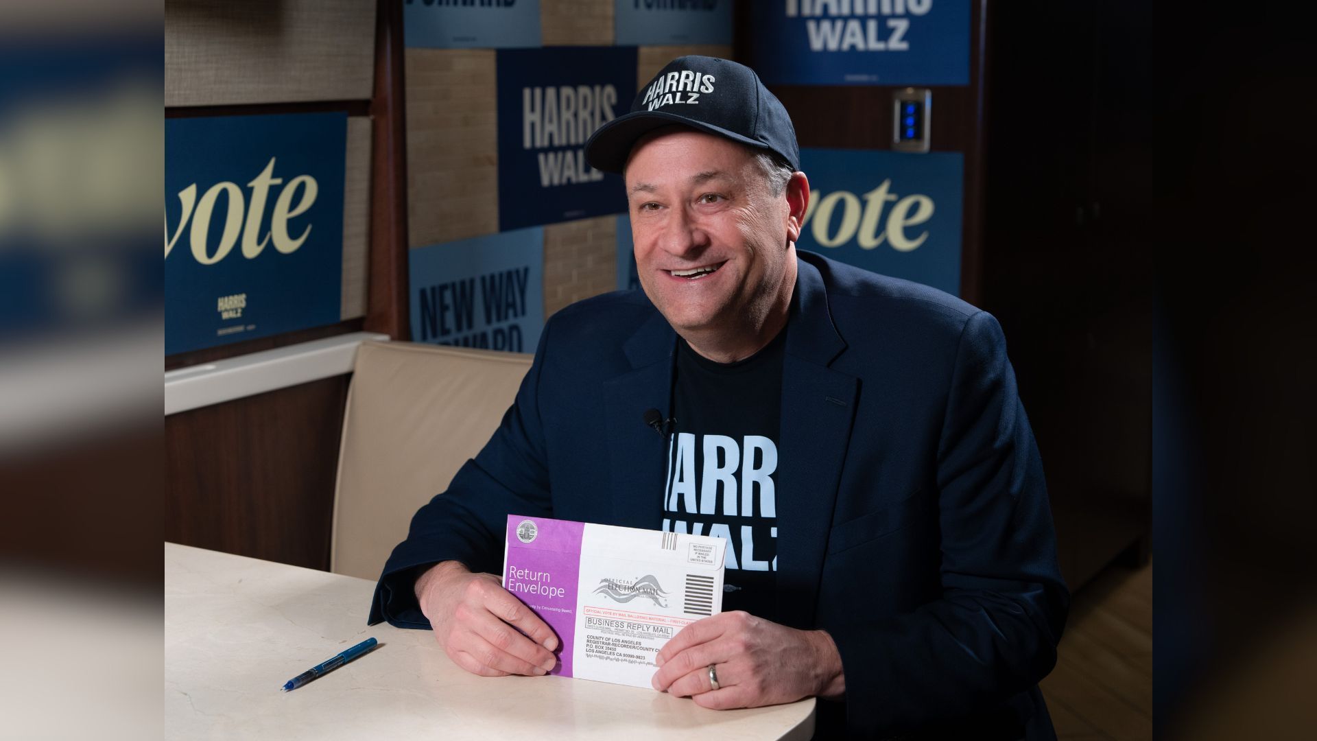 Marido de Kamala Harris registra voto e diz que é momento que “nunca esquecerá“ Marido de Kamala Harris registra voto e diz que é momento que “nunca esquecerá“