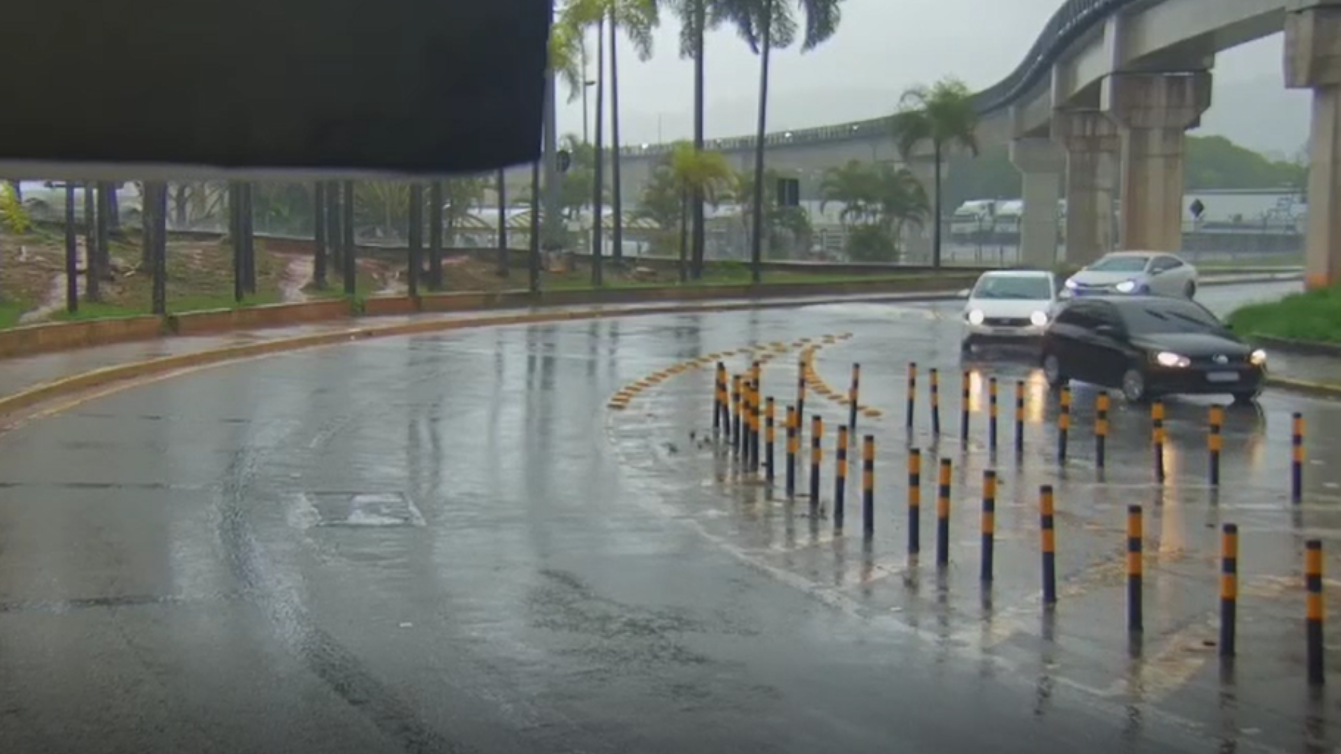 Novo vídeo mostra executores de empresário ligado ao PCC chegando ao aeroporto; assista Novo vídeo mostra executores de empresário ligado ao PCC chegando ao aeroporto; assista