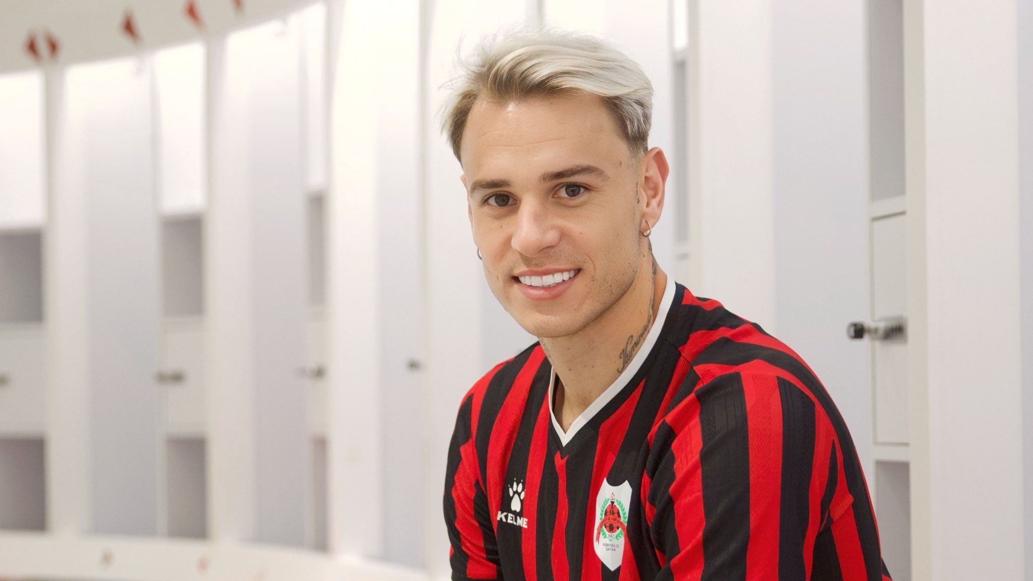 Corinthians desconversa sobre Róger Guedes e vê jogador distante do clube Corinthians desconversa sobre Róger Guedes e vê jogador distante do clube