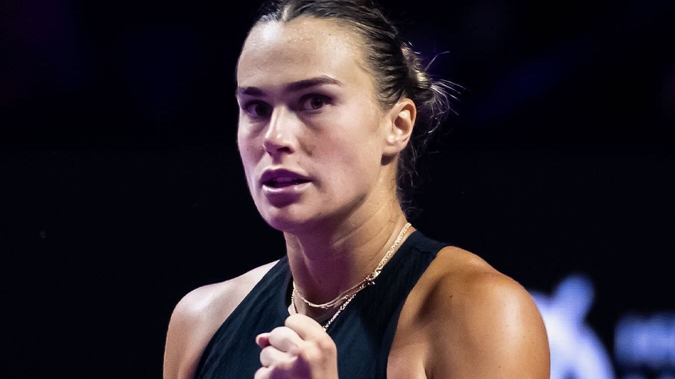 Sabalenka vai à semi do WTA Finals e fica a uma vitória de fechar o ano em 1º Sabalenka vai à semi do WTA Finals e fica a uma vitória de fechar o ano em 1º
