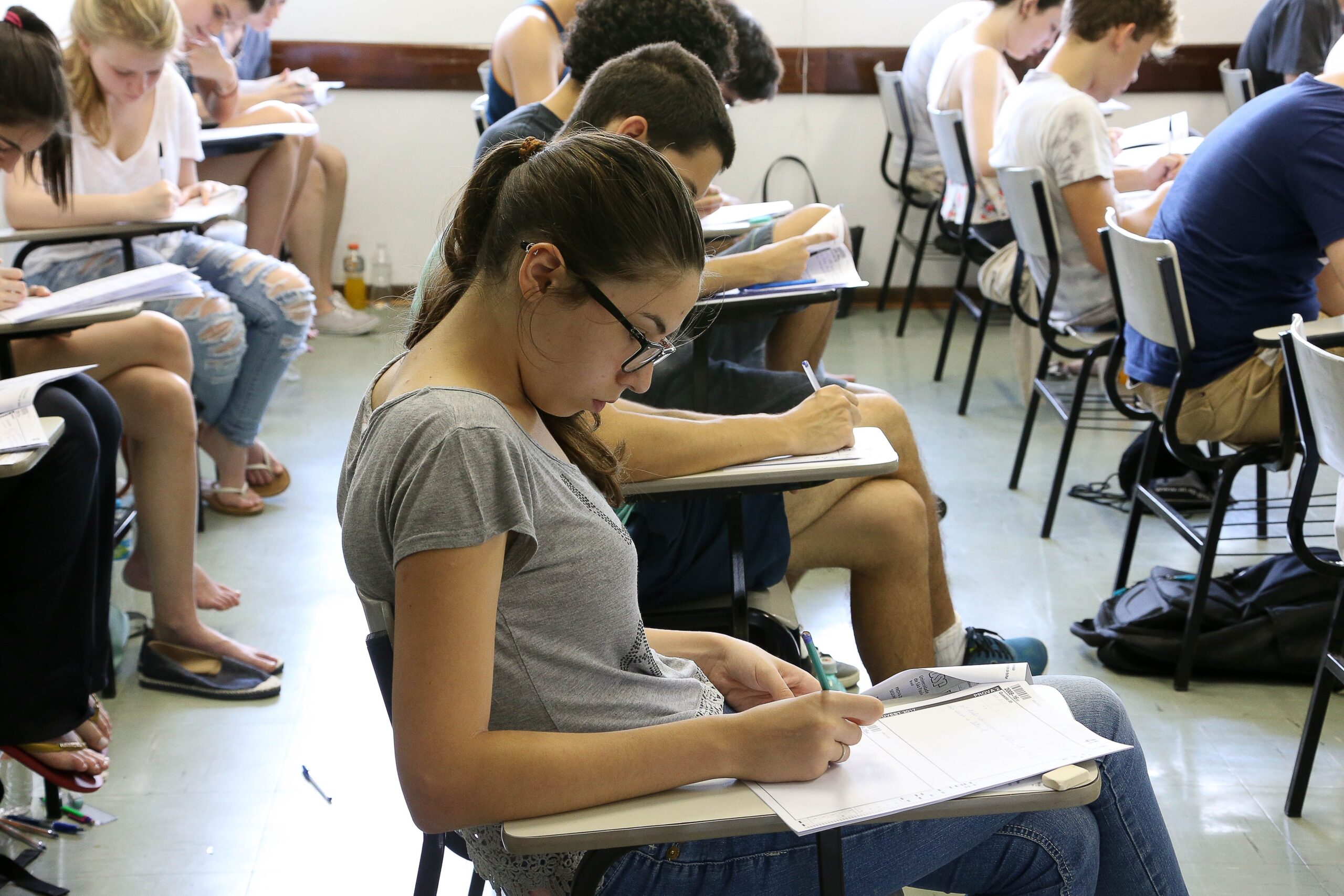 Gabarito Fuvest 2025 prova V3: confira as respostas da primeira fase Gabarito Fuvest 2025 prova V3: confira as respostas da primeira fase