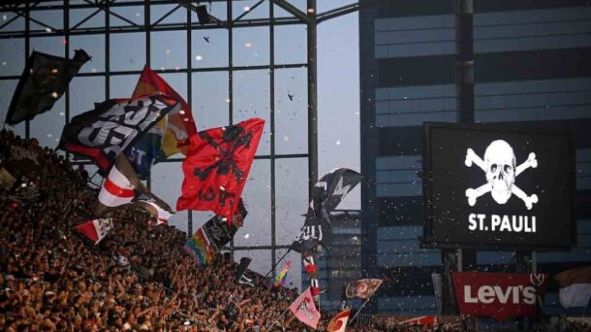 Clube tradicional da Alemanha comunica saída de rede social em protesto Clube tradicional da Alemanha comunica saída de rede social em protesto