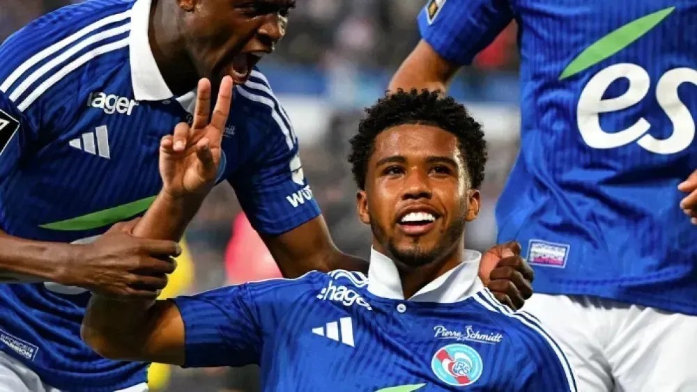 Volante de time francês revela “promessa“ para jogar no Corinthians Volante de time francês revela “promessa“ para jogar no Corinthians